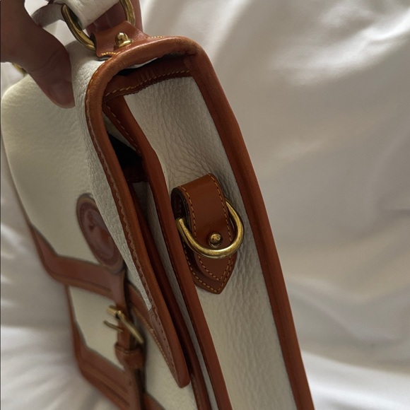 Vintage Dooney & Bourke White and Brown Courier Bag - Picture 4 of 11